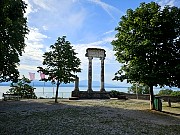 375  Roman columns.jpg